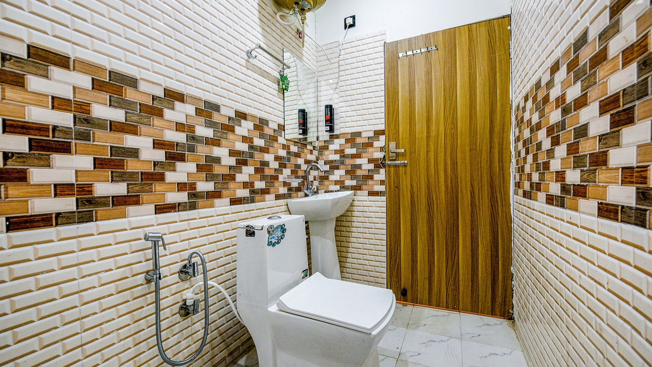Photo of Bathroom in Dhanaulti