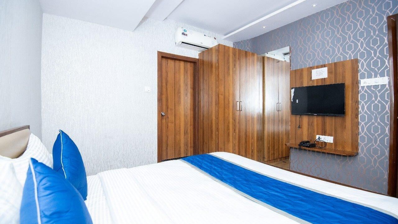 Photo of Bedroom in Surat