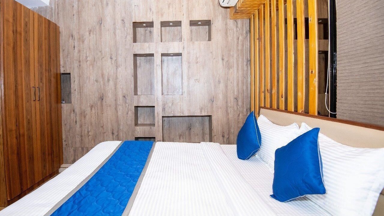 Photo of Bedroom in Surat