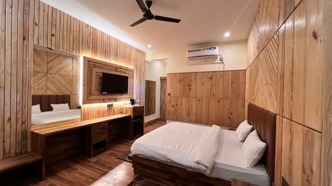 Photo of Bedroom in Bhimtal