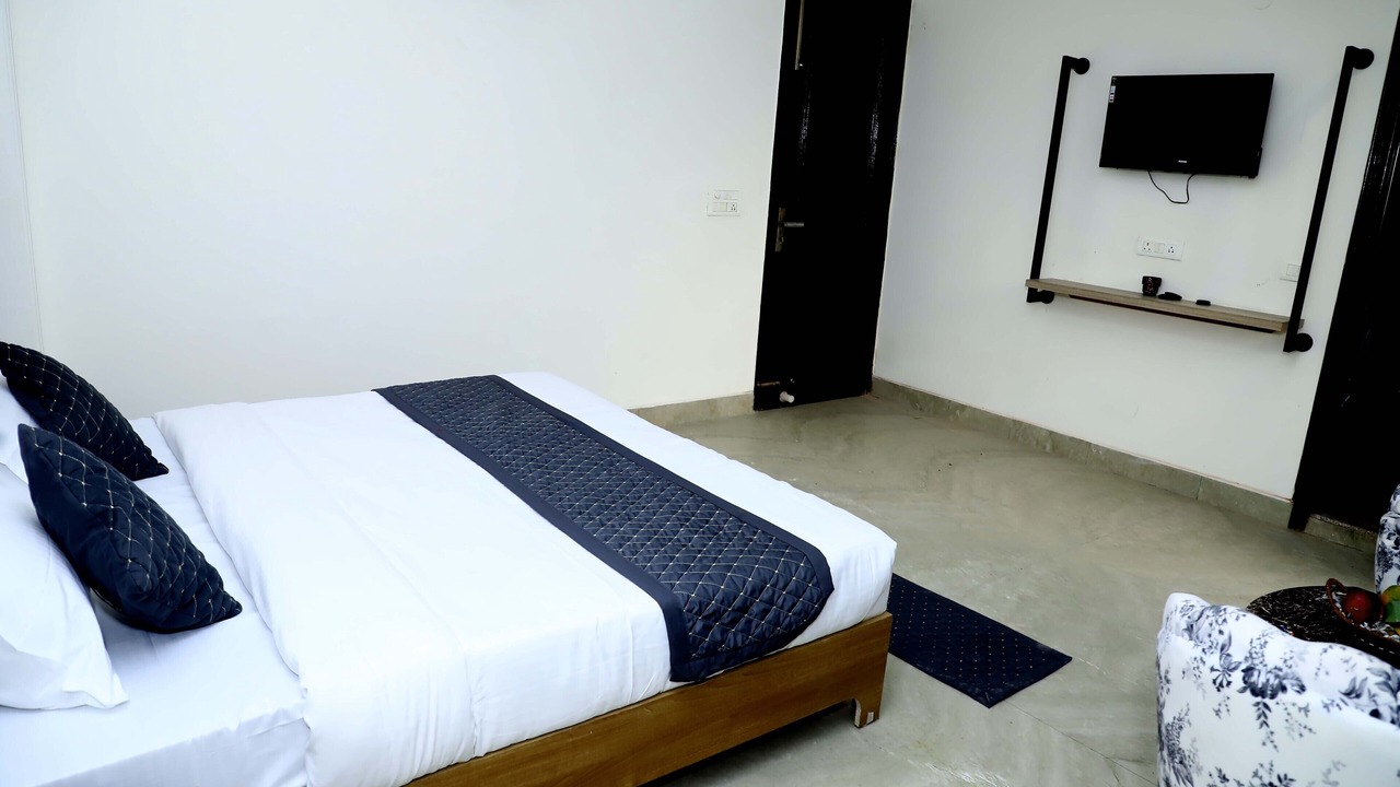 Photo of Bedroom in Noida