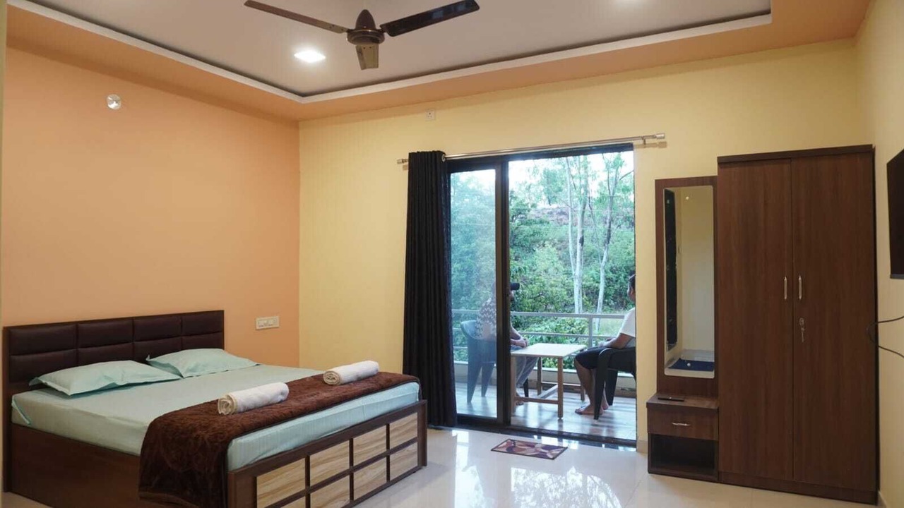 Photo of Bedroom in Panchgani