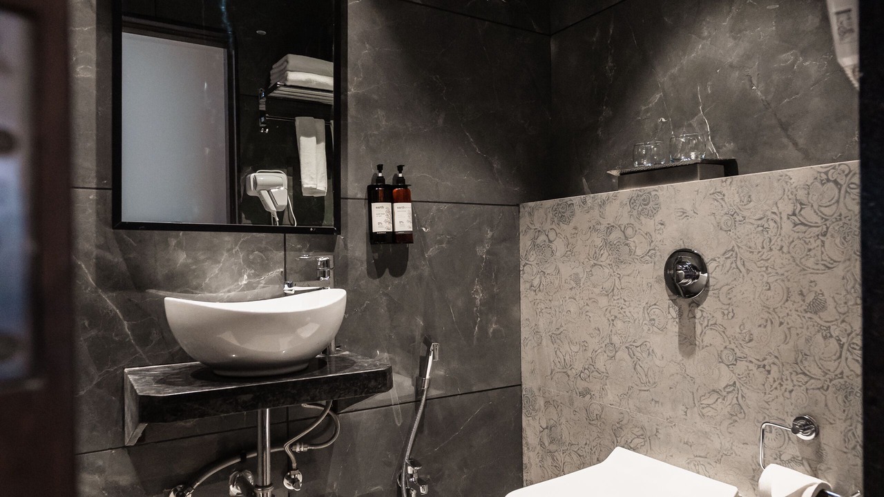 Photo of Bathroom in Igatpuri
