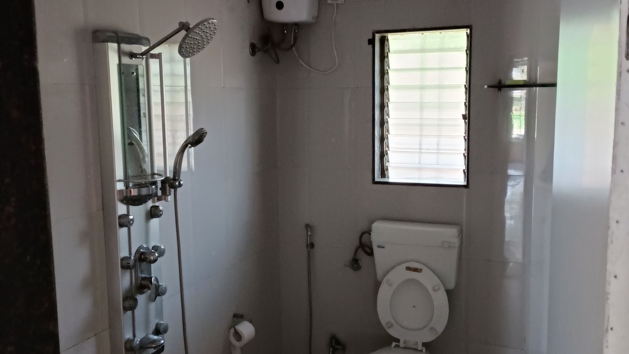 Photo of Bathroom in Igatpuri
