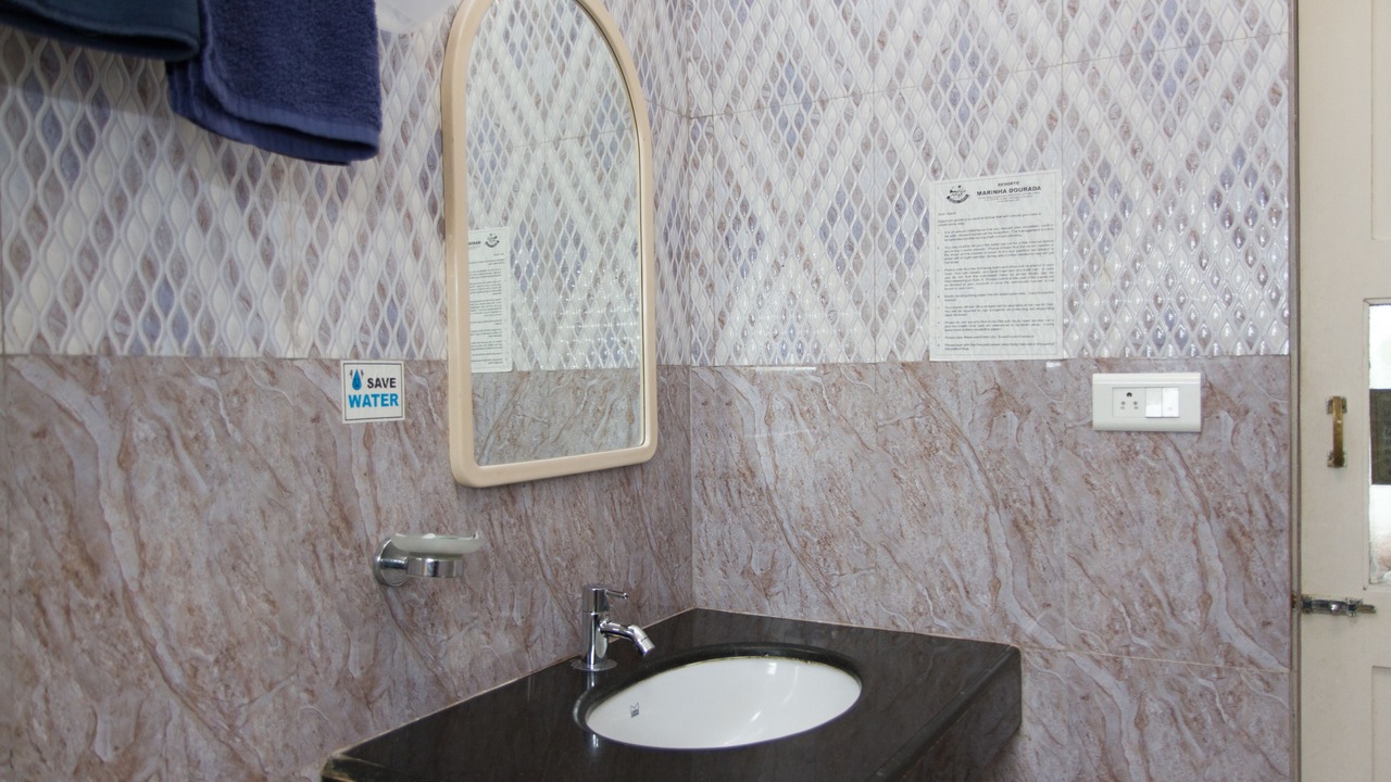 Photo of Bathroom in Arpora