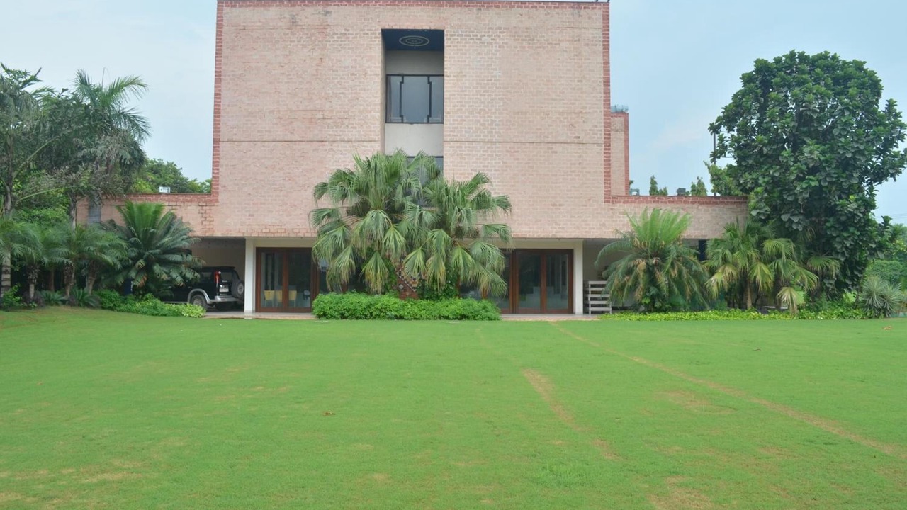 Photo of Outdoor in Mathura