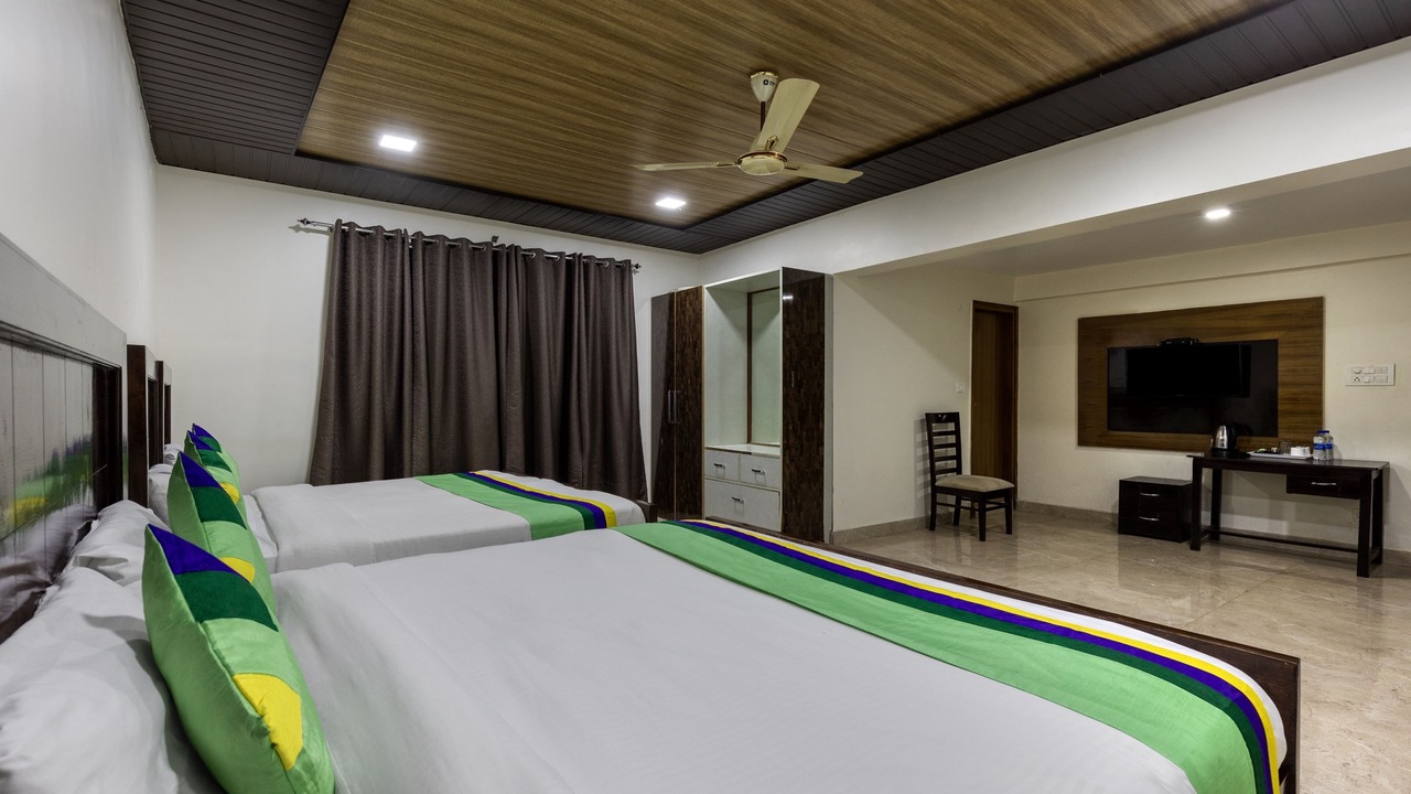 Photo of Bedroom in Bhimtal