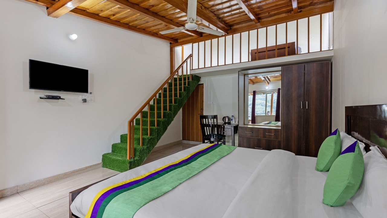 Photo of Bedroom in Bhimtal