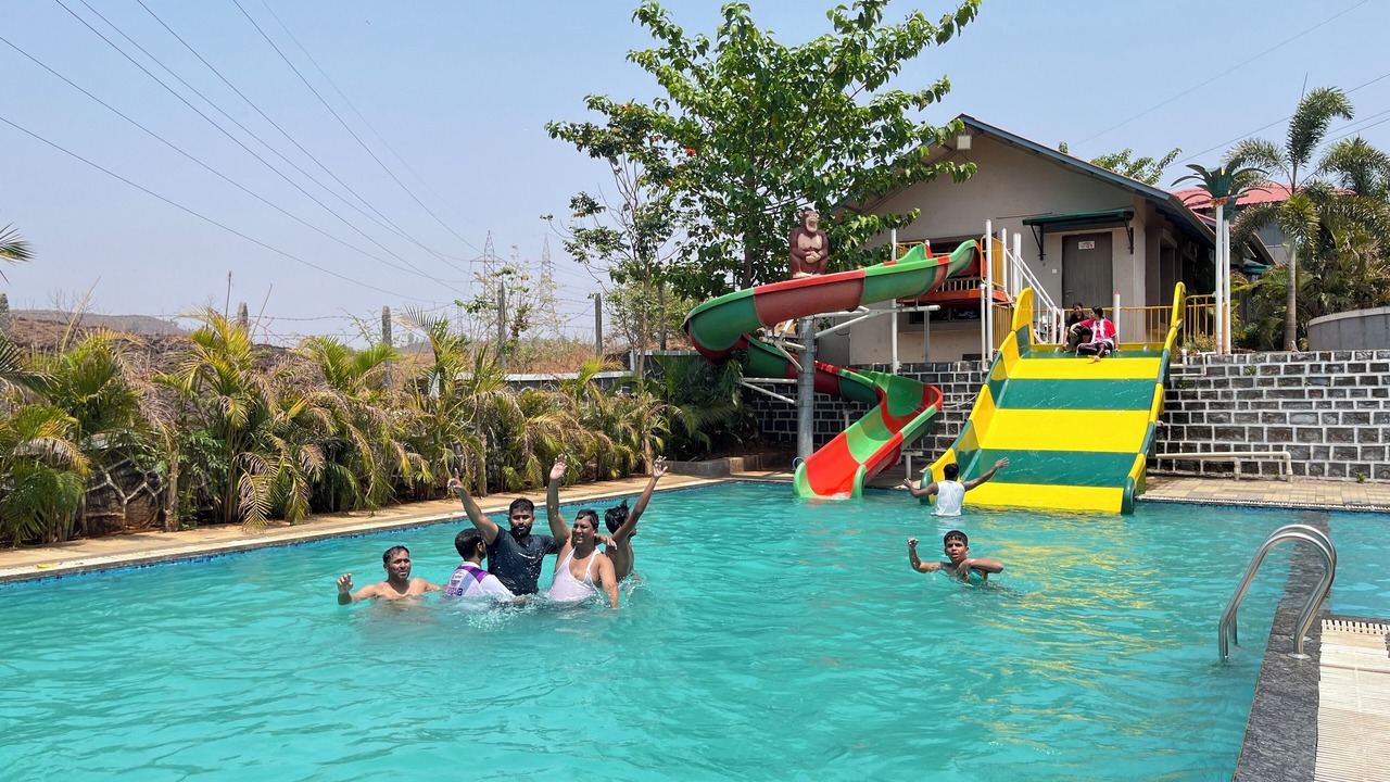 Photo of Outdoor in Kasara Budruk