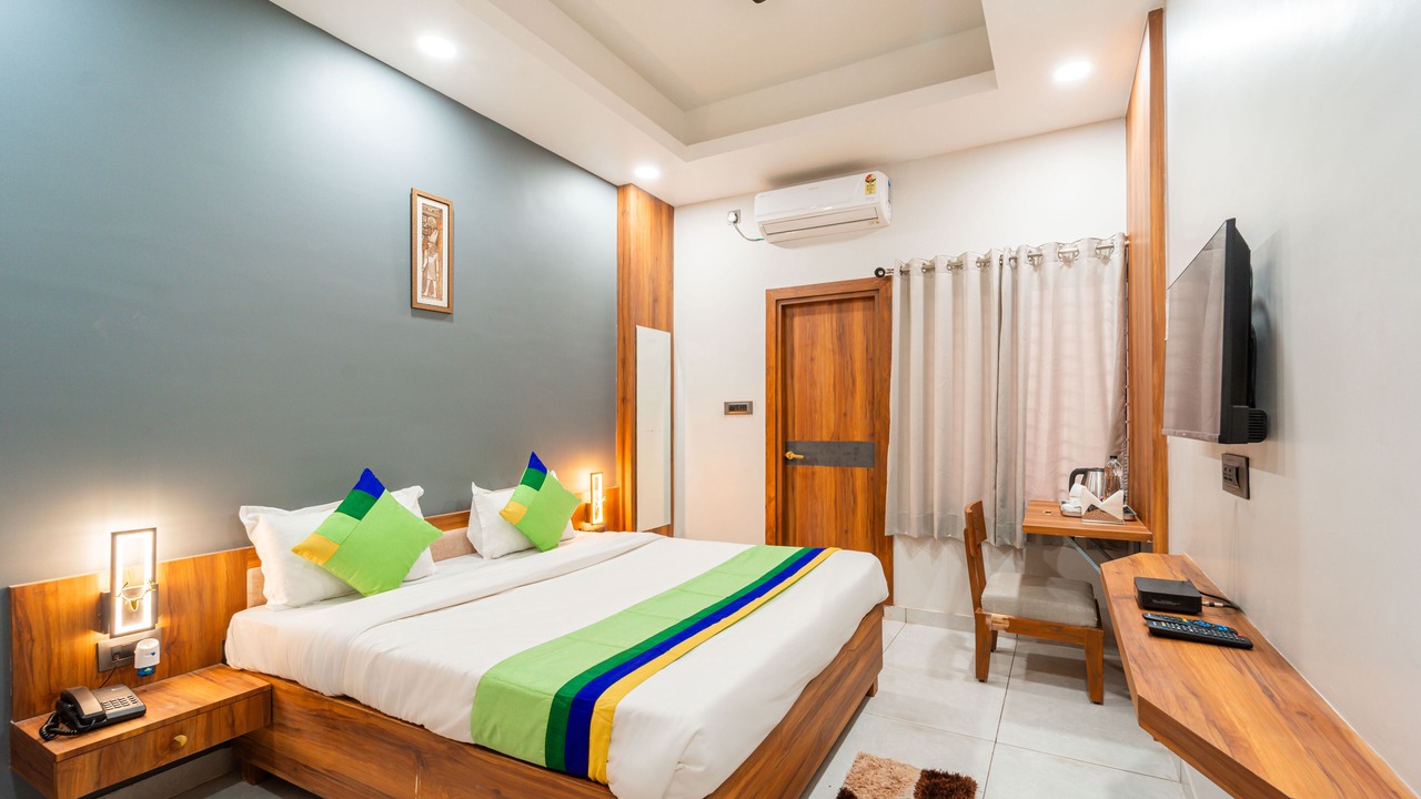 Photo of Bedroom in Bhopal