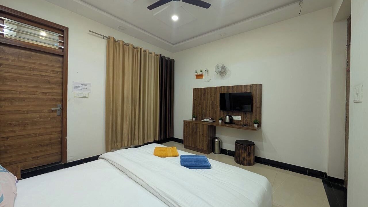 Photo of Bedroom in Basai