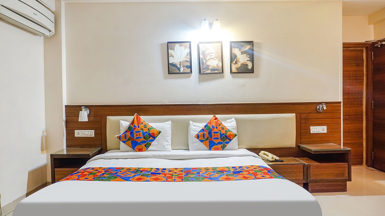 Photo of Bedroom in Meera Nagar