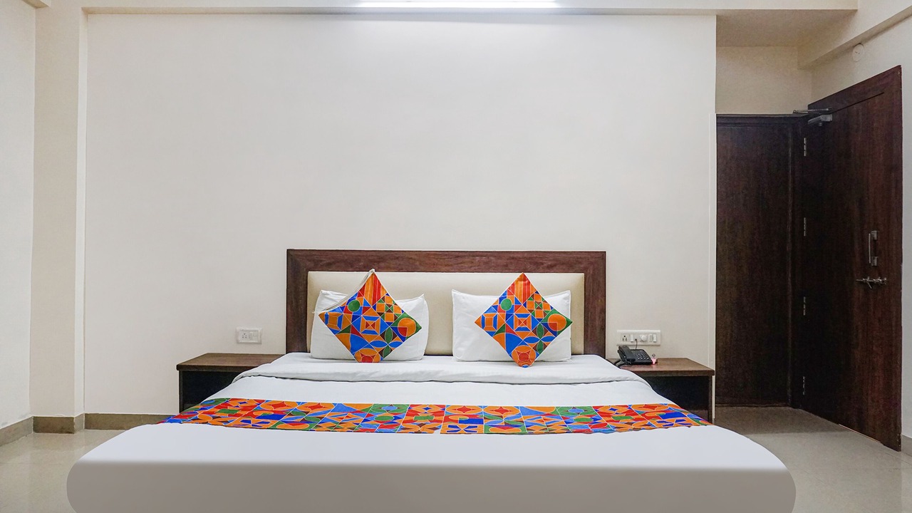 Photo of Bedroom in Meera Nagar