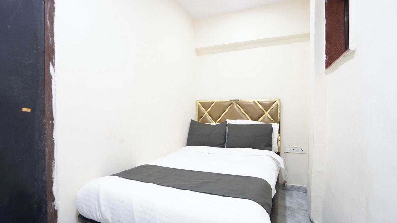 Photo of Bedroom in Andheri West