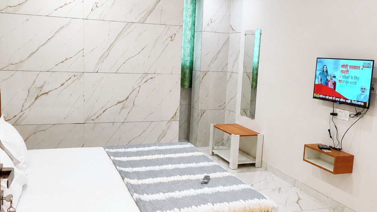 Photo of Bedroom in GIDC