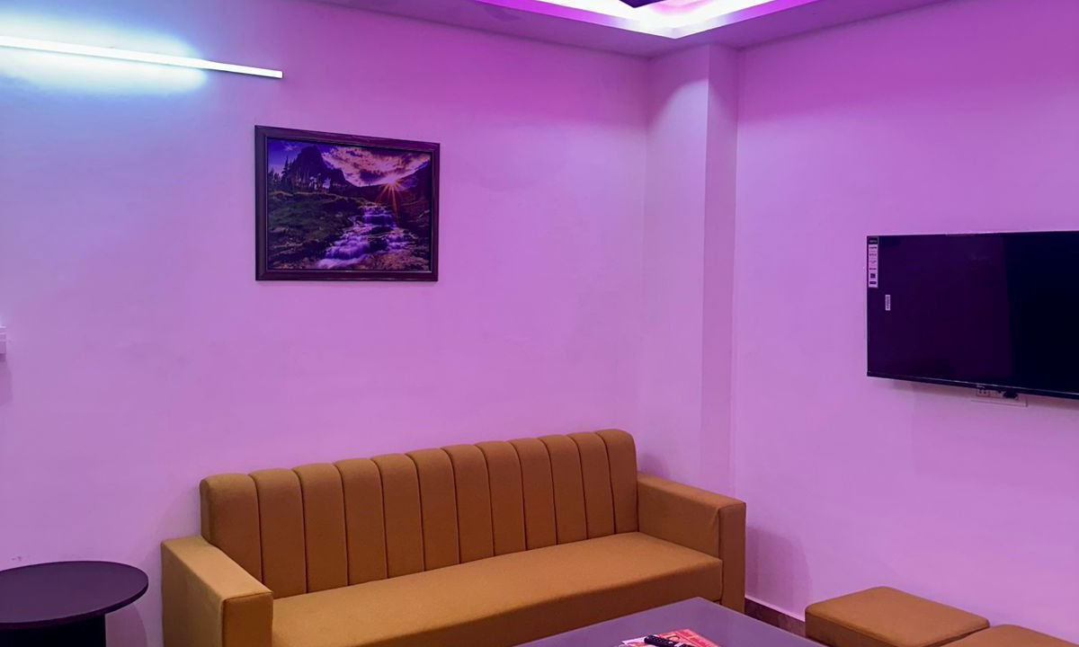 Photo of Livingroom in Tapovan