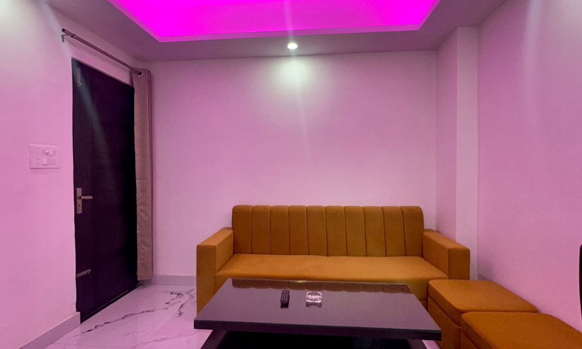 Photo of Livingroom in Tapovan