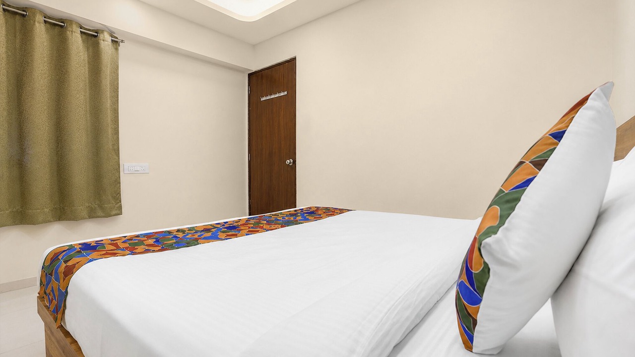 Photo of Bedroom in Nashik Road