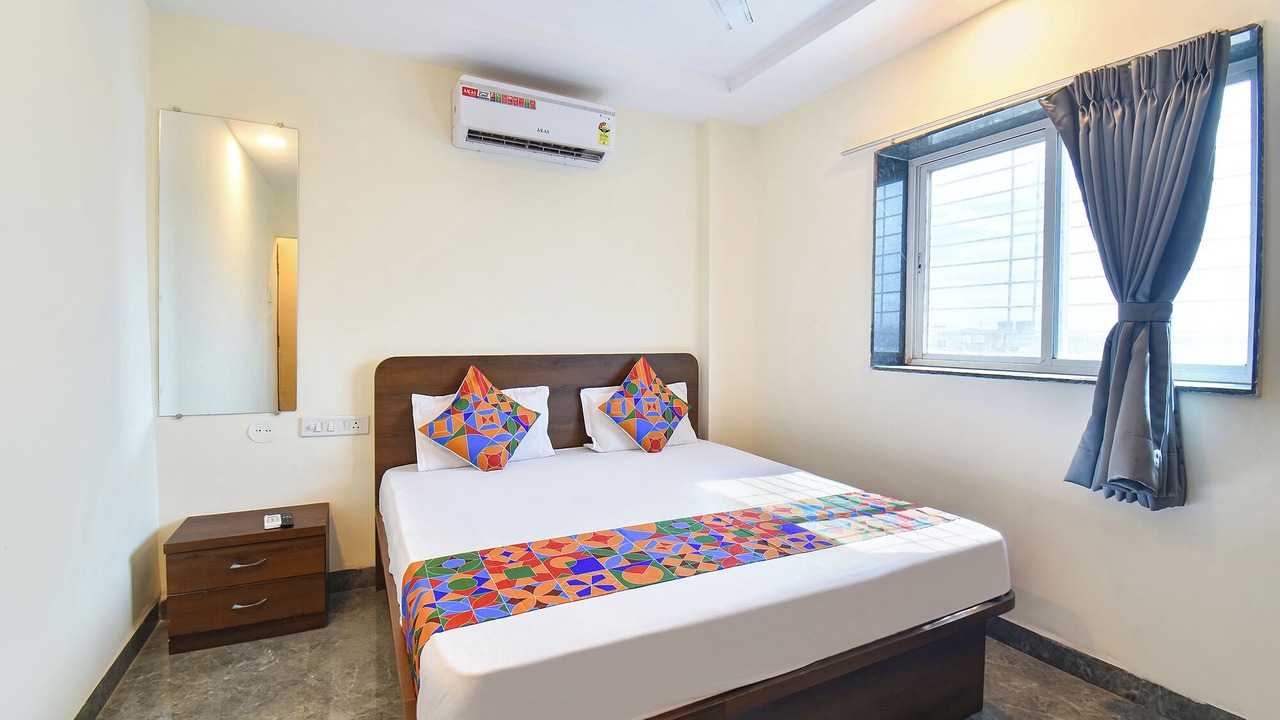 Photo of Bedroom in Hadapsar