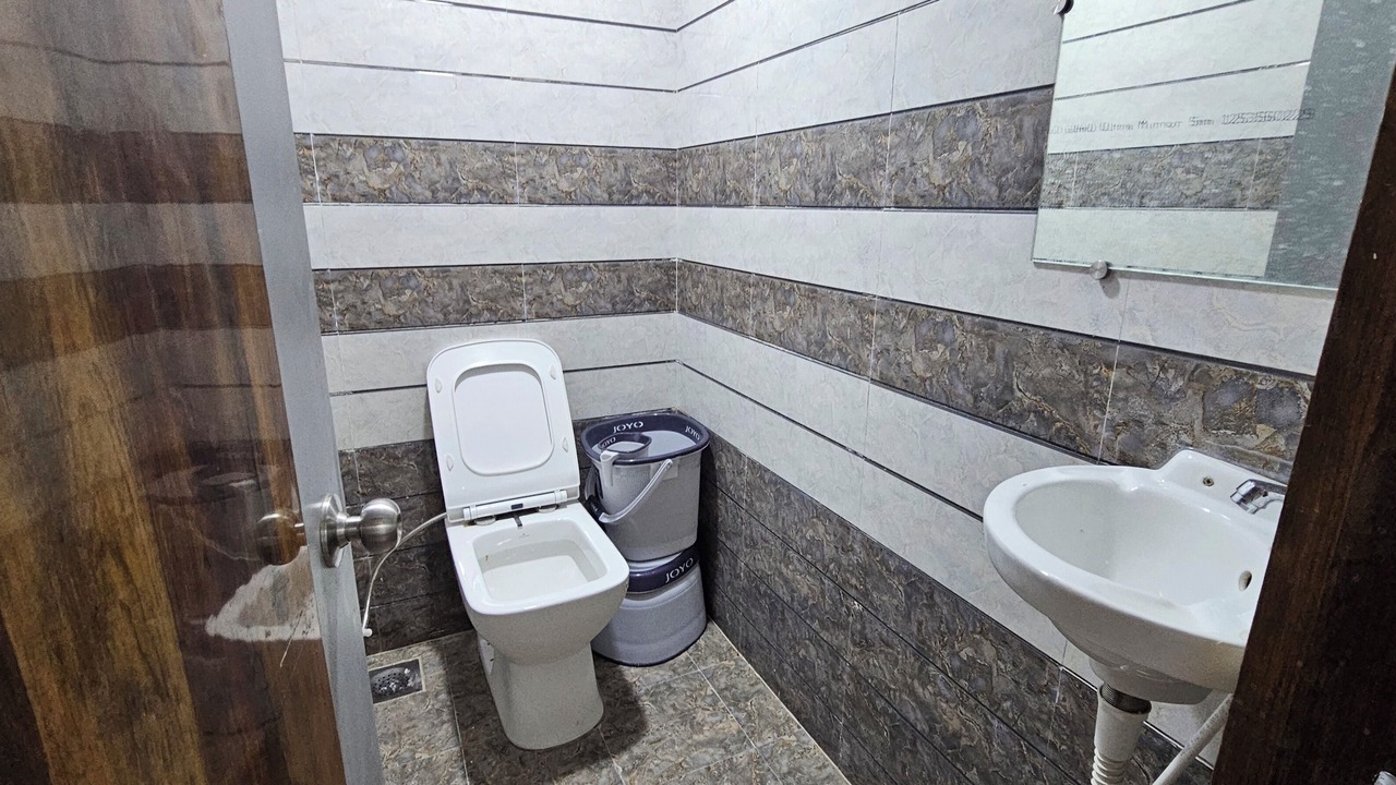 Photo of Bathroom in Wankaner