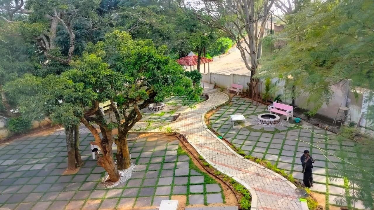 Photo of Outdoor in Horsley Hills