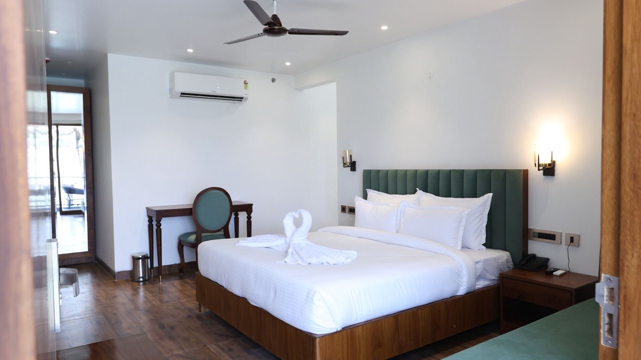 Photo of Bedroom in Dharampur