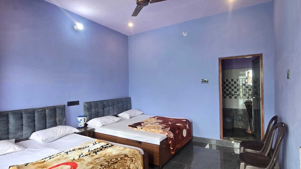 Photo of Bedroom in Chamoli
