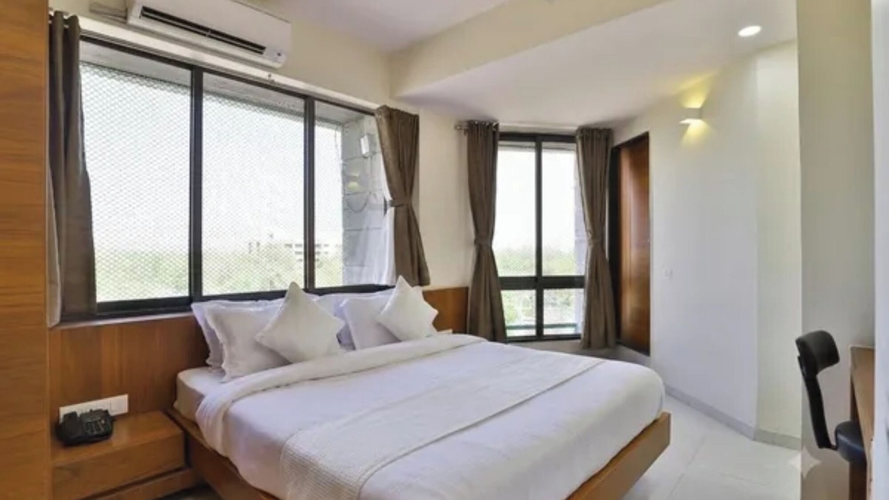 Photo of Bedroom in Gandhinagar