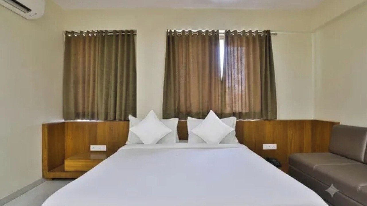 Photo of Bedroom in Gandhinagar
