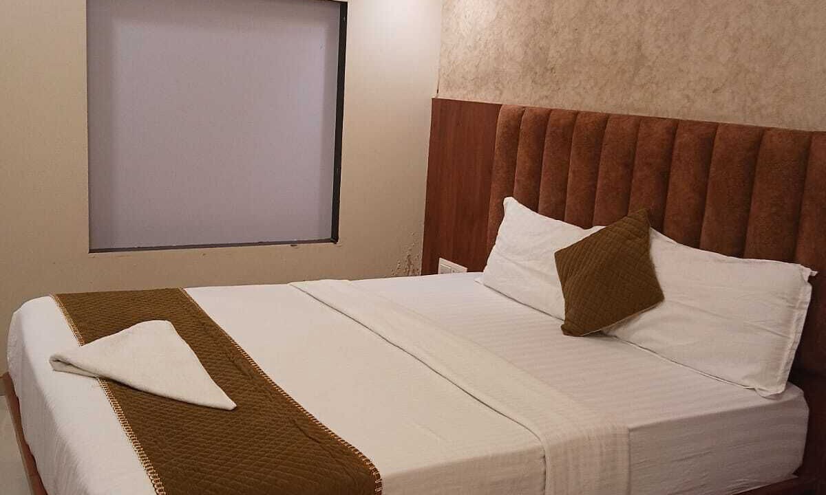 Photo of Bedroom in J B Nagar