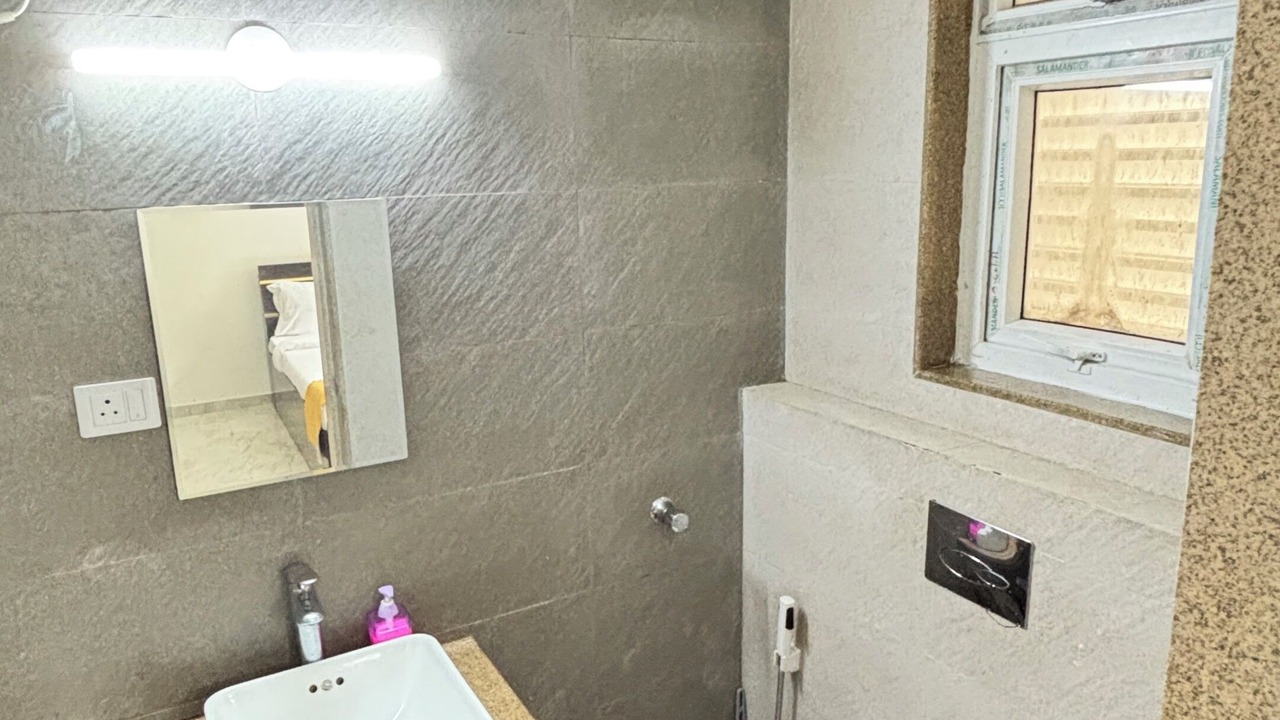 Photo of Bathroom in Clover Park