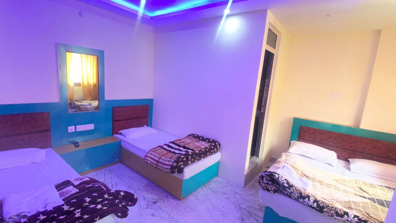 Photo of Bedroom in Srinagar