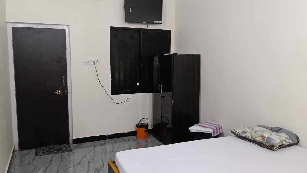 Photo of Bedroom in Bhiwapur