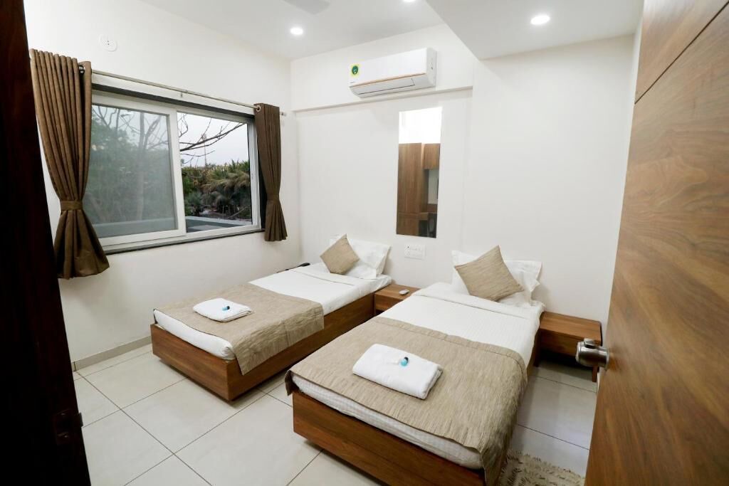 Photo of Bedroom in Rajkot