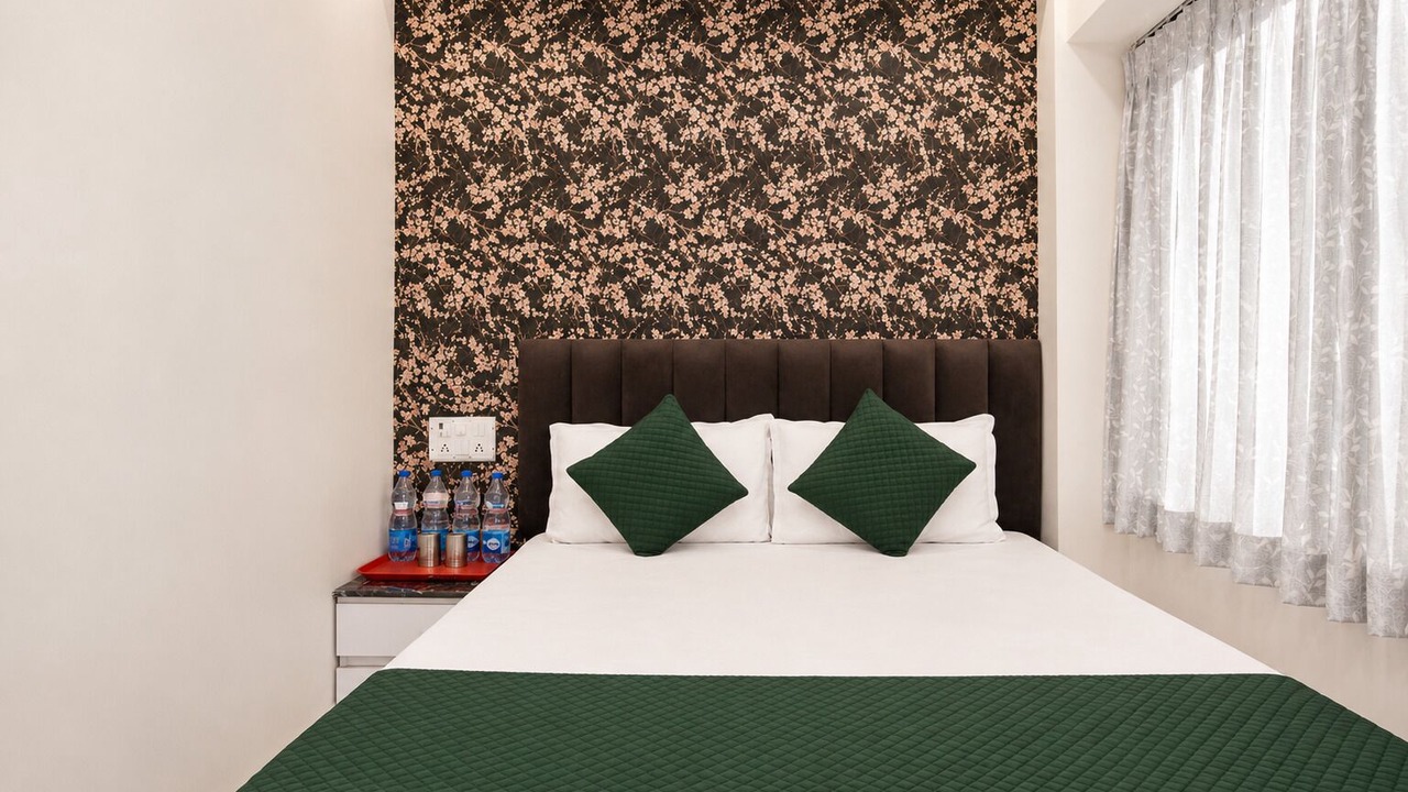 Photo of Bedroom in Dahisar East