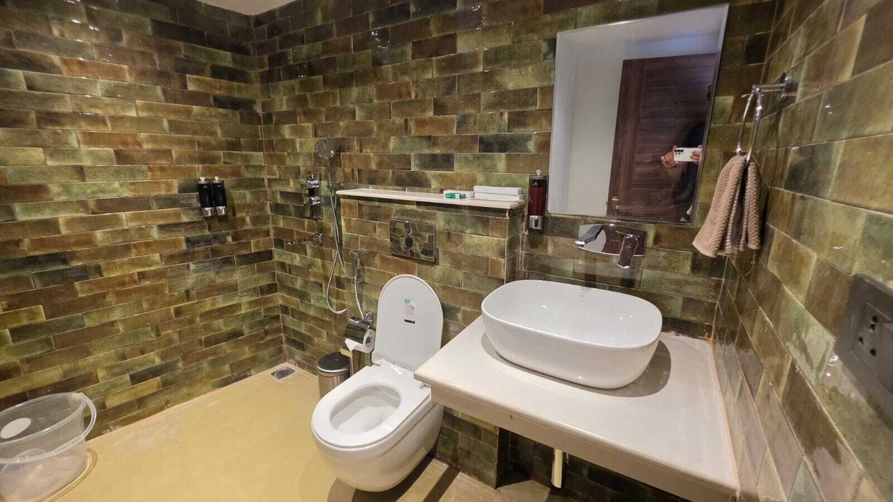 Photo of Bathroom in Nainital