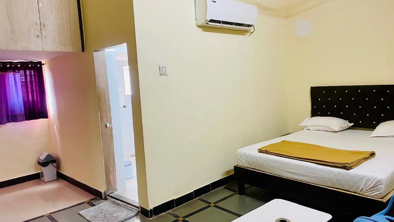 Photo of Bedroom in Amarnath