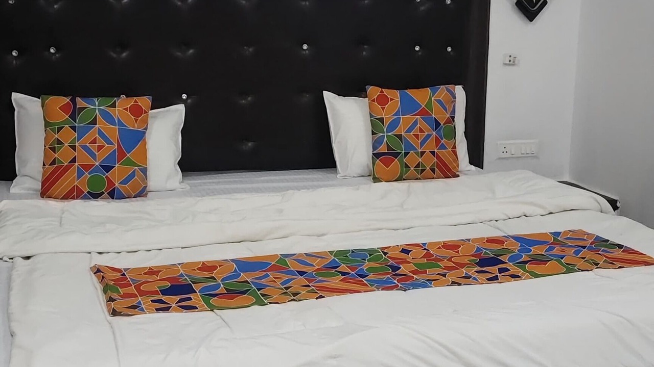 Photo of Bedroom in Agra