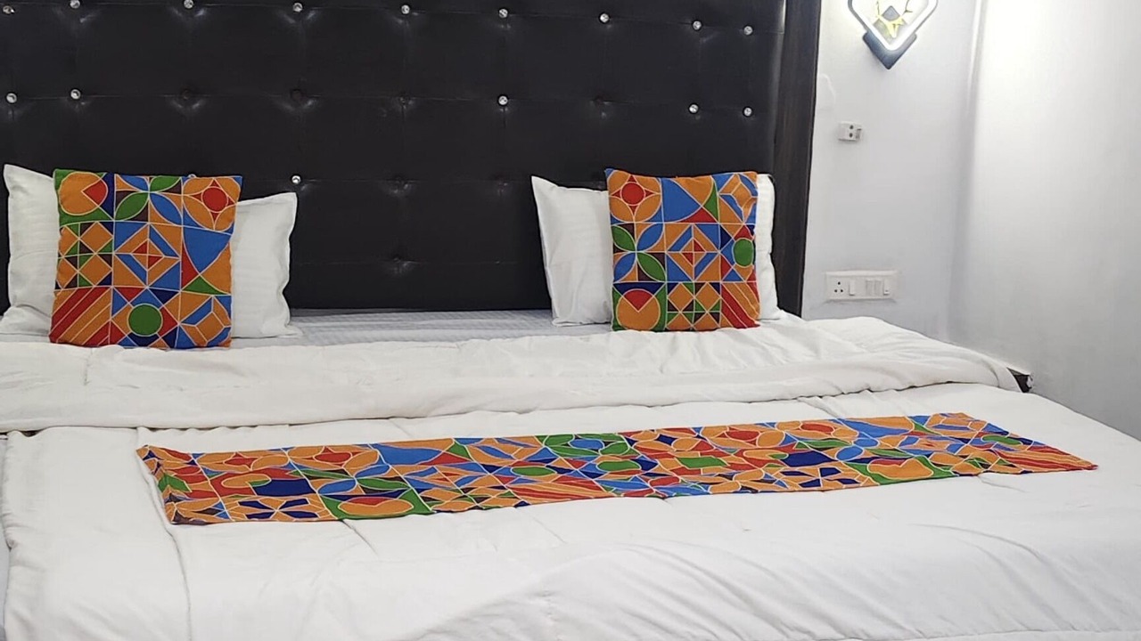 Photo of Bedroom in Agra