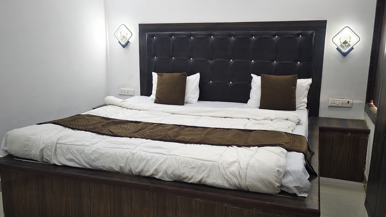 Photo of Bedroom in Agra