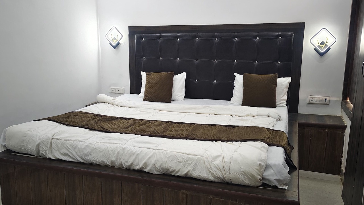 Photo of Bedroom in Agra