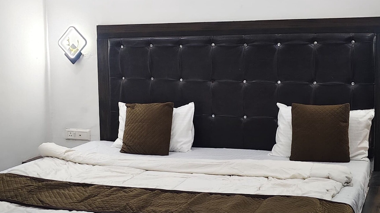Photo of Bedroom in Agra
