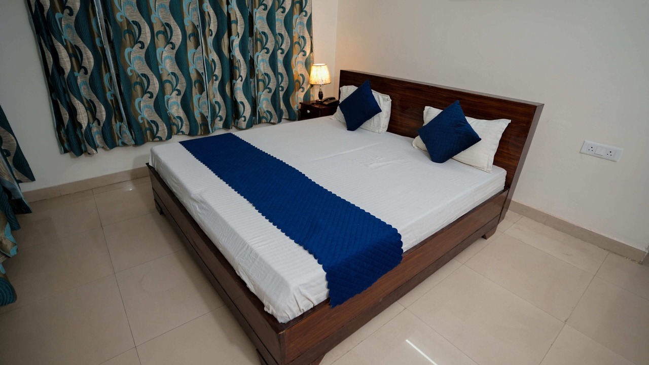 Photo of Bedroom in Bhimtal