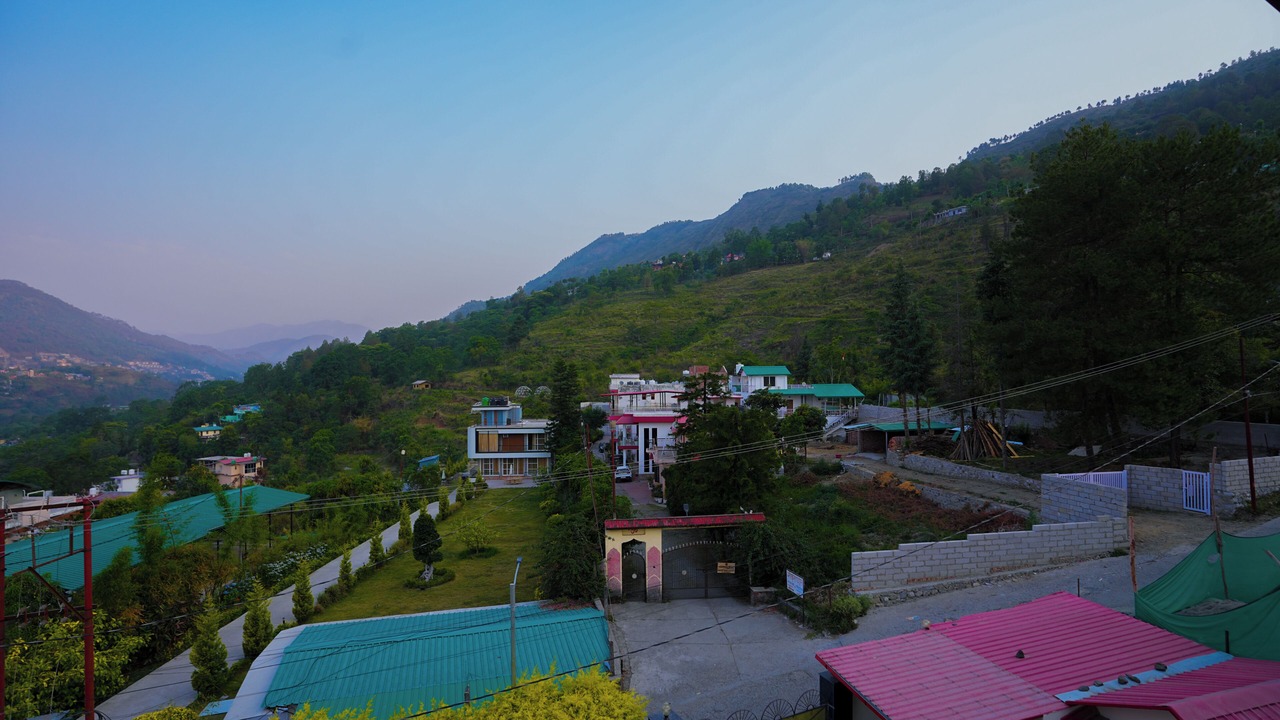 Photo of Bedroom in Bhimtal