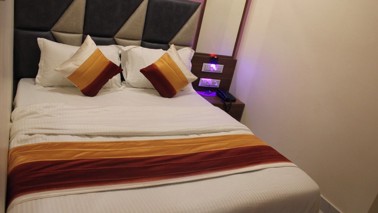 Photo of Bedroom in Sabarmati