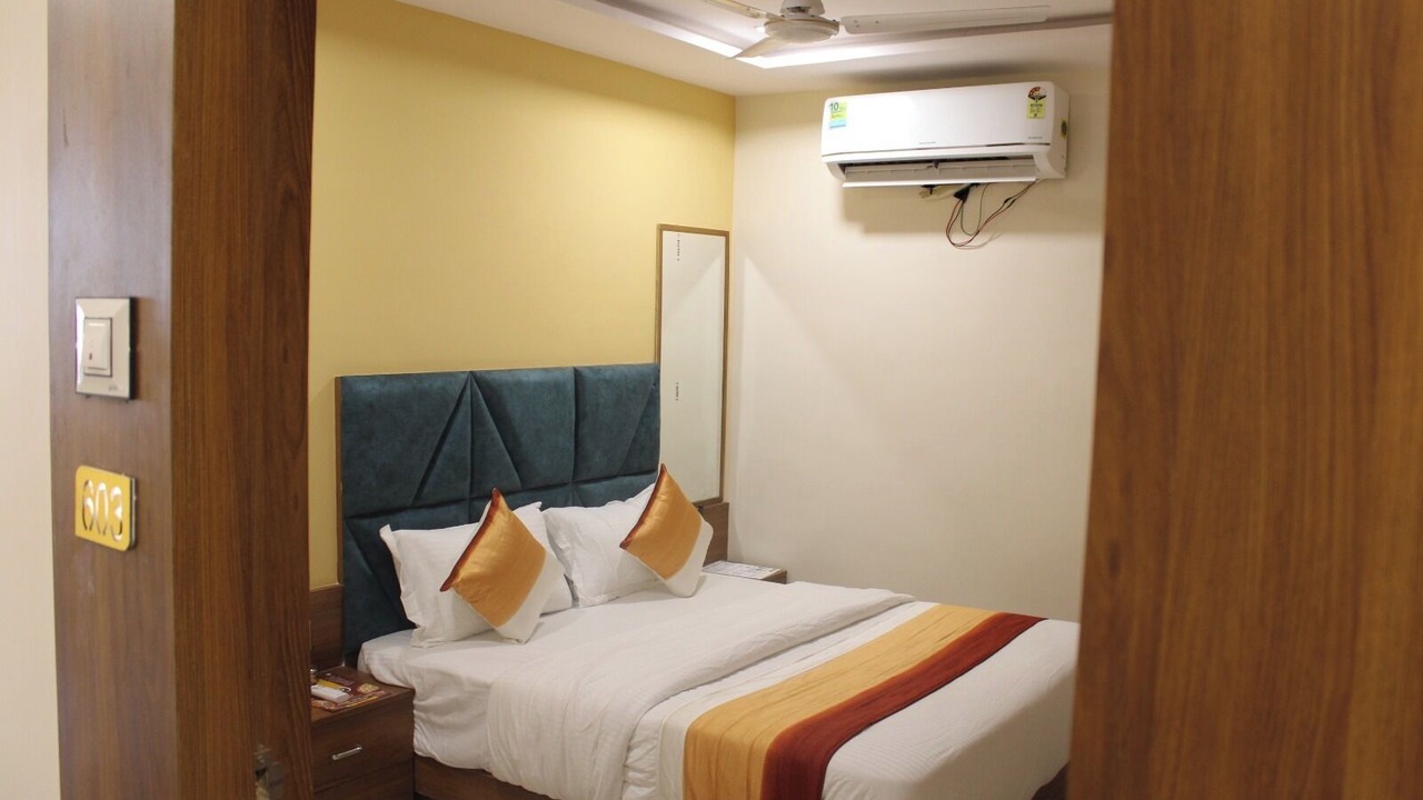 Photo of Bedroom in Sabarmati