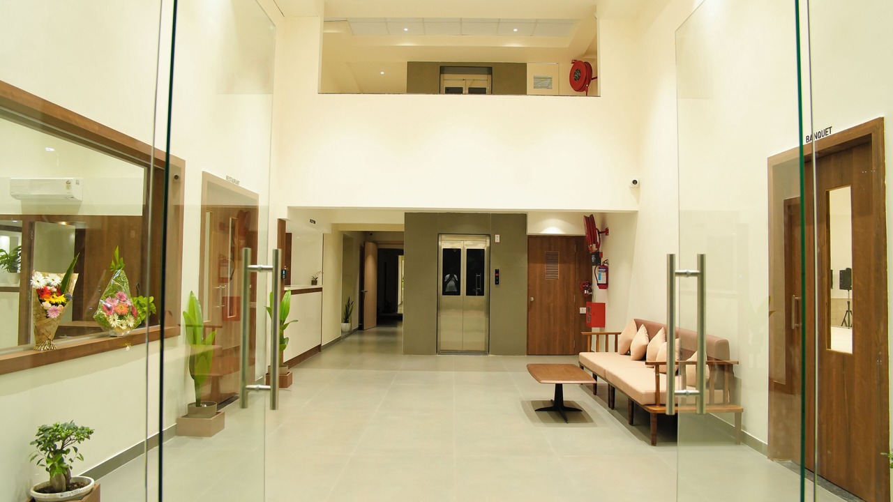 Photo of Others in Wai