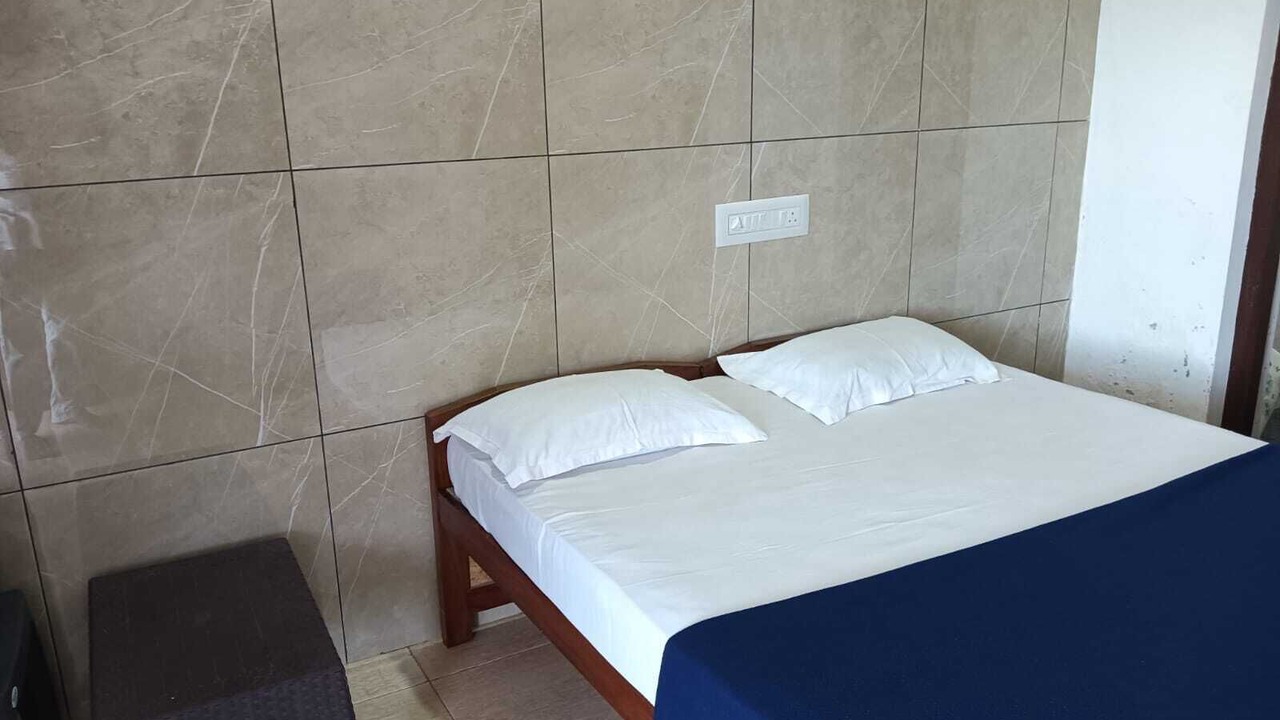 Photo of Bedroom in Murudeshwara