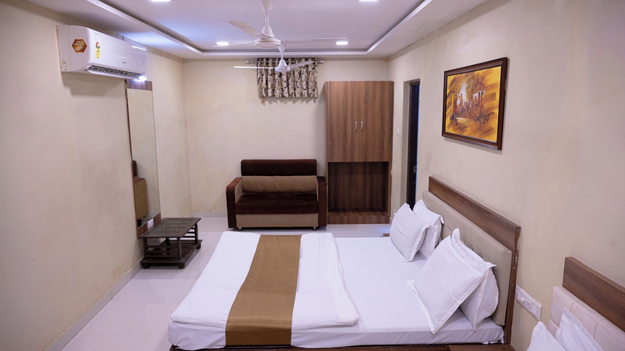 Photo of Bedroom in Bhuj