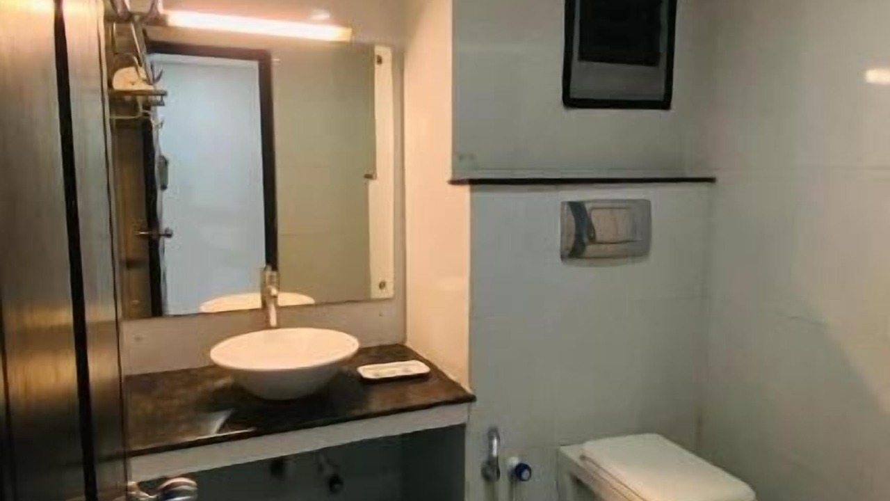 Photo of Bathroom in Lalgudi